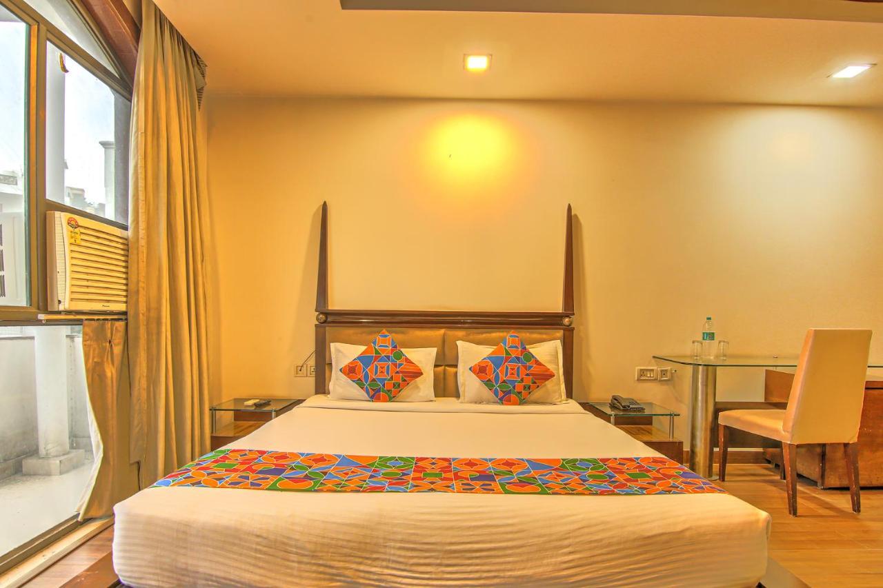 Fabexpress Le Grand Hotell New Delhi Exteriör bild